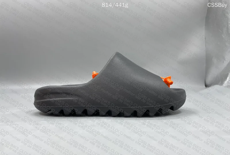 Yeezy Slide Onyx - GL? 2