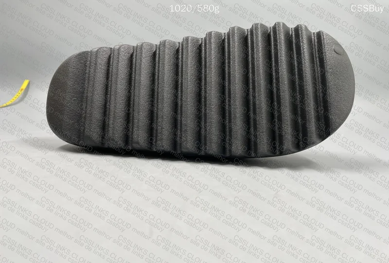Yeezy Slide Onyx GL? 6