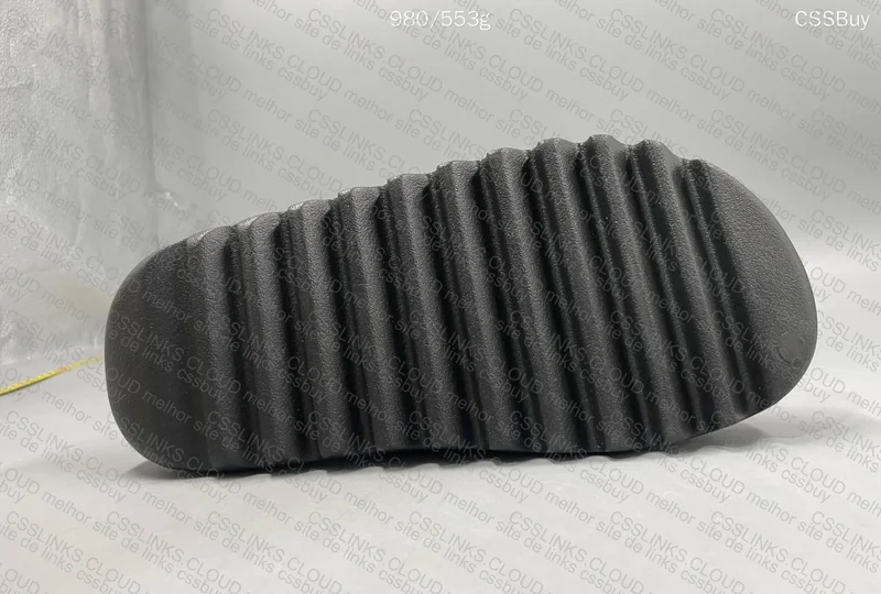 Yeezy Slide Onyx ZOK 2