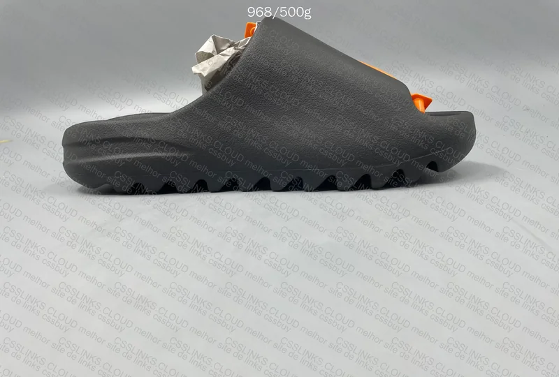 Yeezy Slide Onyx ZOK 2