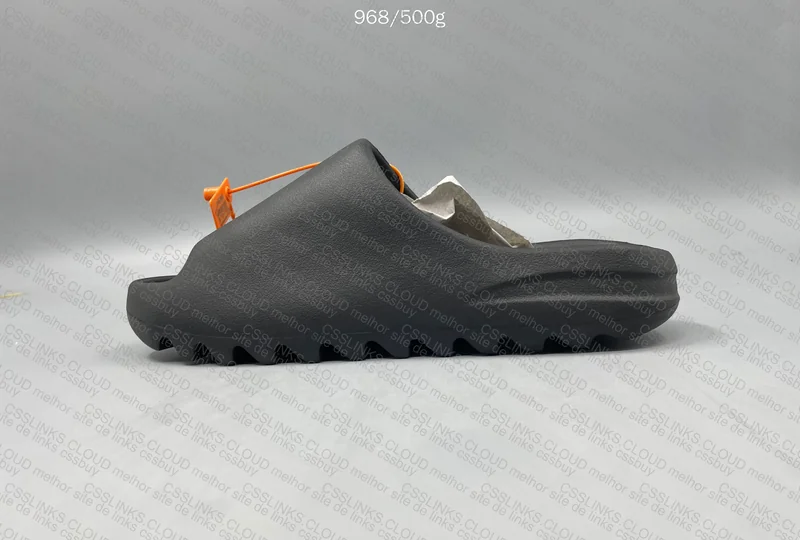 Yeezy Slide Onyx ZOK 3