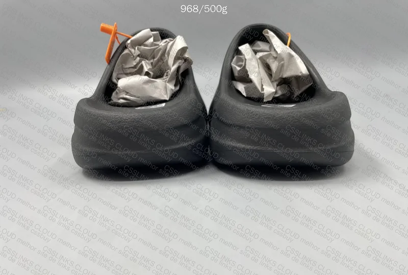 Yeezy Slide Onyx ZOK 4