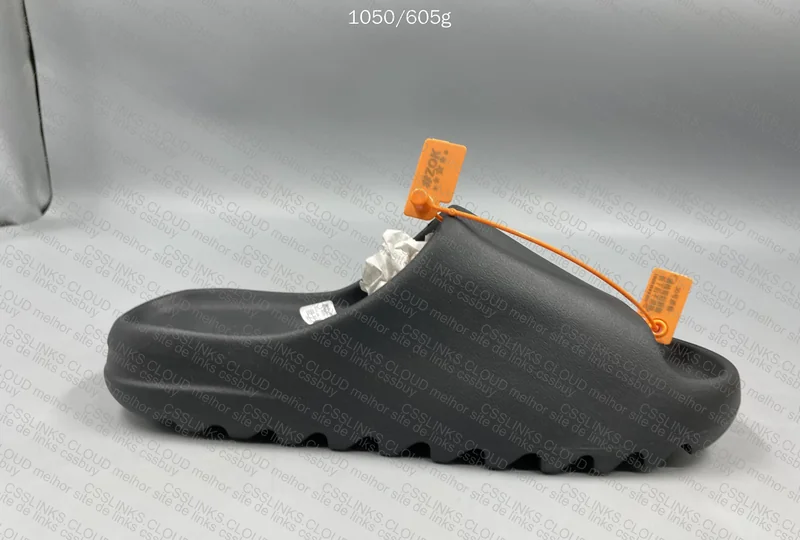 Yeezy Slide Onyx ZOK 9