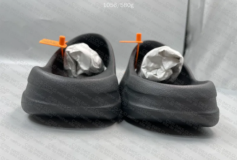 Yeezy Slide Onyx ZOK 2