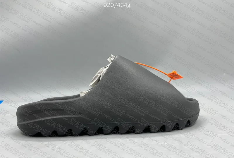 Yeezy Slide Onyx - ZOK 4