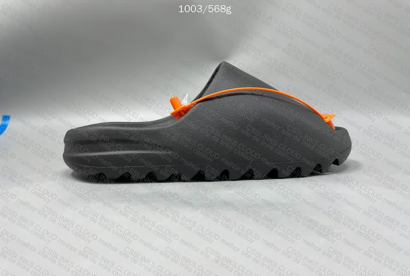 Yeezy Slide Onyx Zok 7