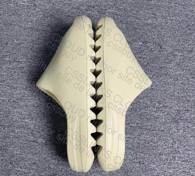 Yeezy Slide OVO 2