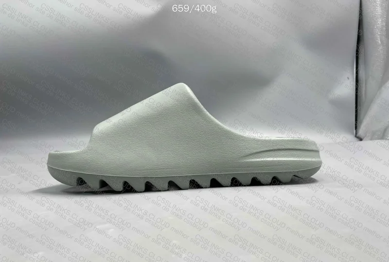 Yeezy Slide Straight Hit Barra da Tijuca 4