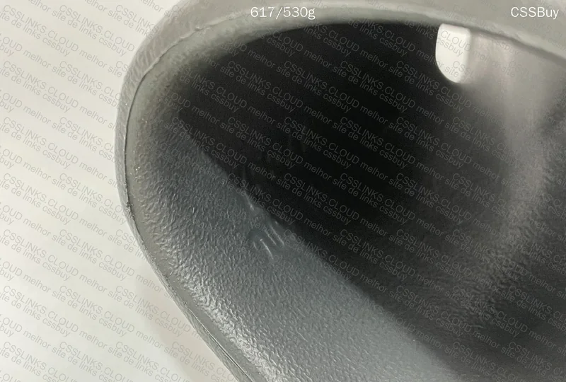 Yeezy Slide Black 8
