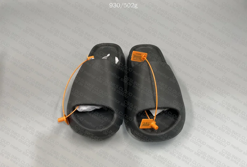 Yeezy Slide Black 2