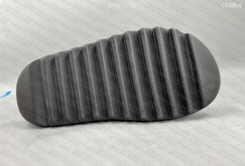 Yeezy Slide (Primeira Compra) 6