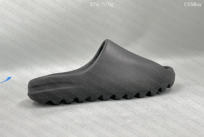 Yeezy Slide (Primeira Compra) 7