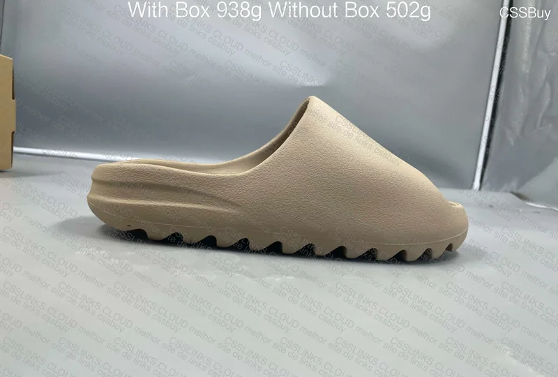 Yeezy Slide Pure