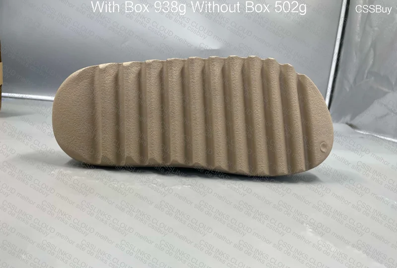 Yeezy Slide Pure 3