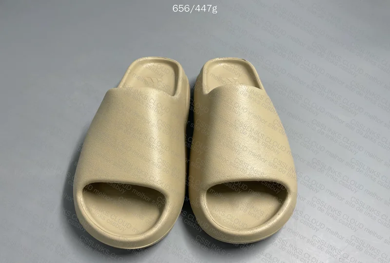 Yeezy Slide Pure LW B