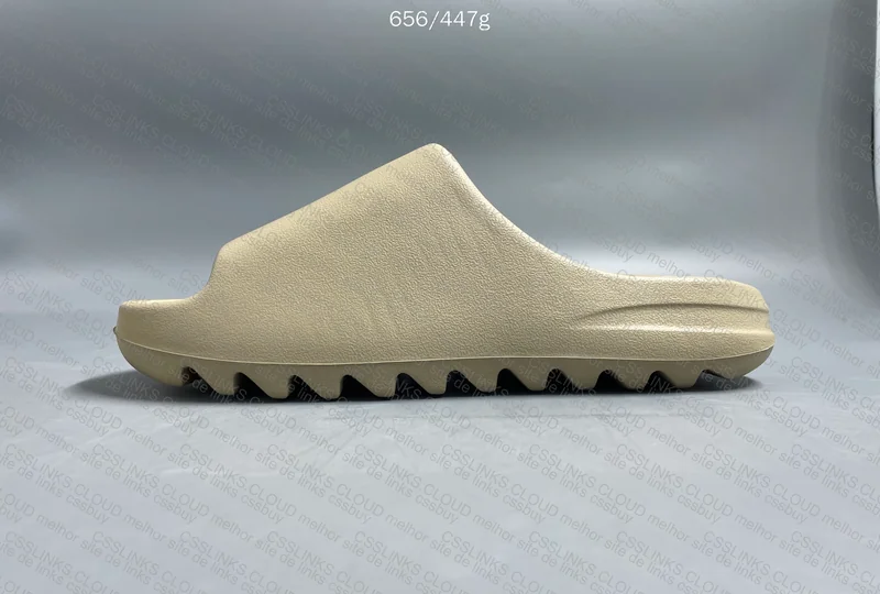 Yeezy Slide Pure LW B 4