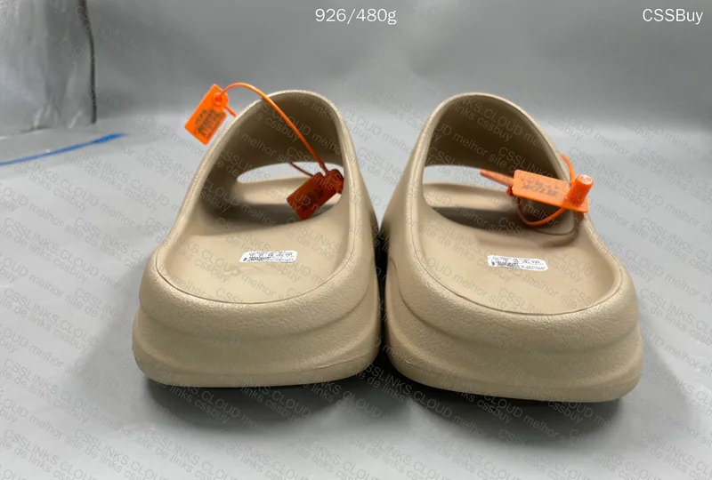 Yeezy Slide Pure - ZOK 2