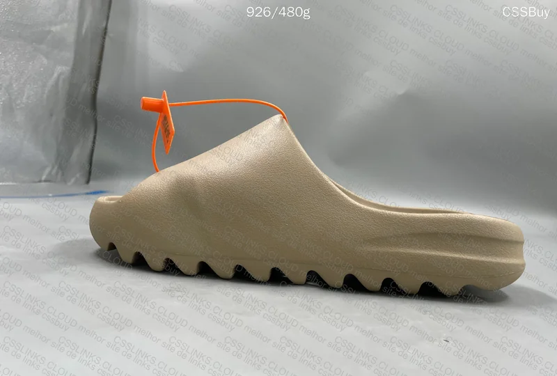 Yeezy Slide Pure - ZOK 3