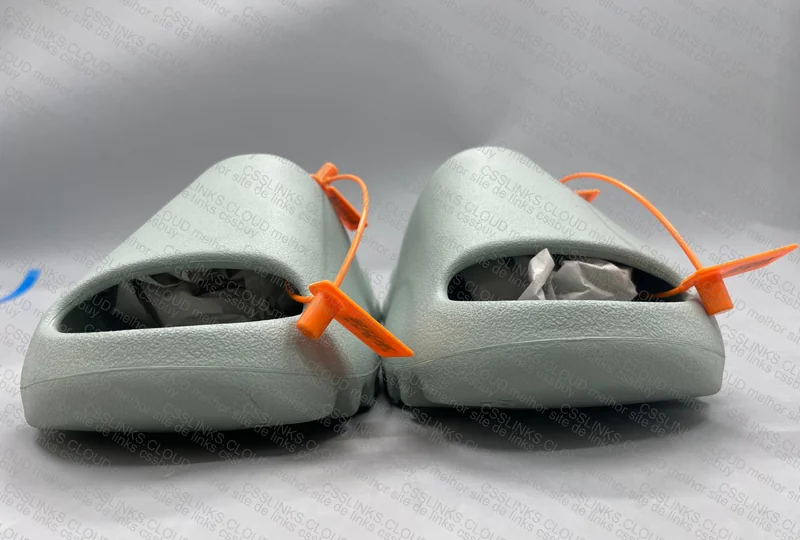yeezy slide salt 2