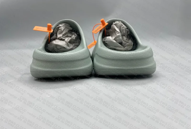 yeezy slide salt 4