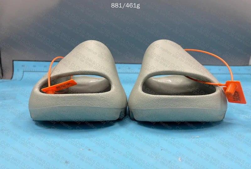 Yeezy Slide 'Salt' 5