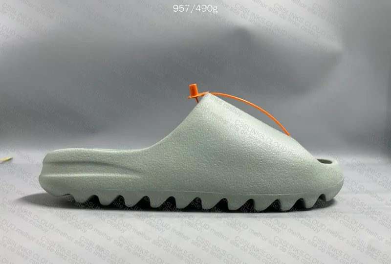 Yeezy Slide Salt - ZOK 2