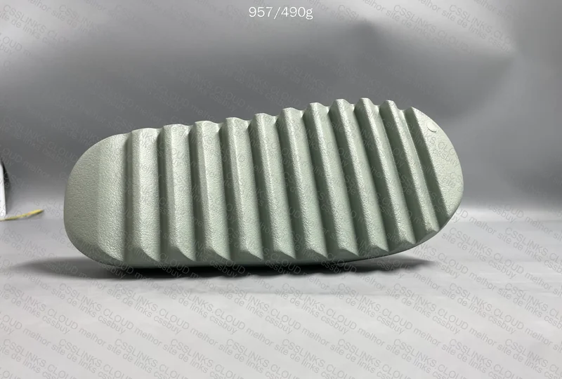 Yeezy Slide Salt - ZOK 5