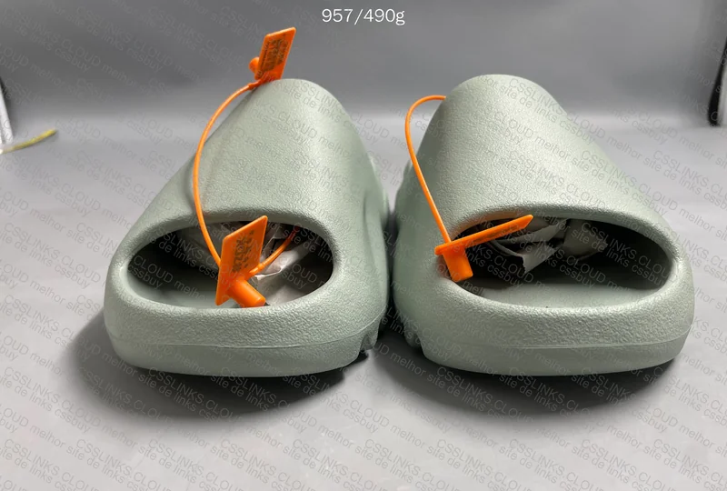 Yeezy Slide Salt - ZOK 7