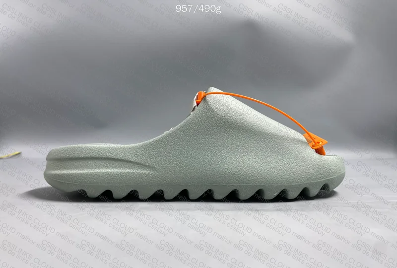 Yeezy Slide Salt - ZOK 9