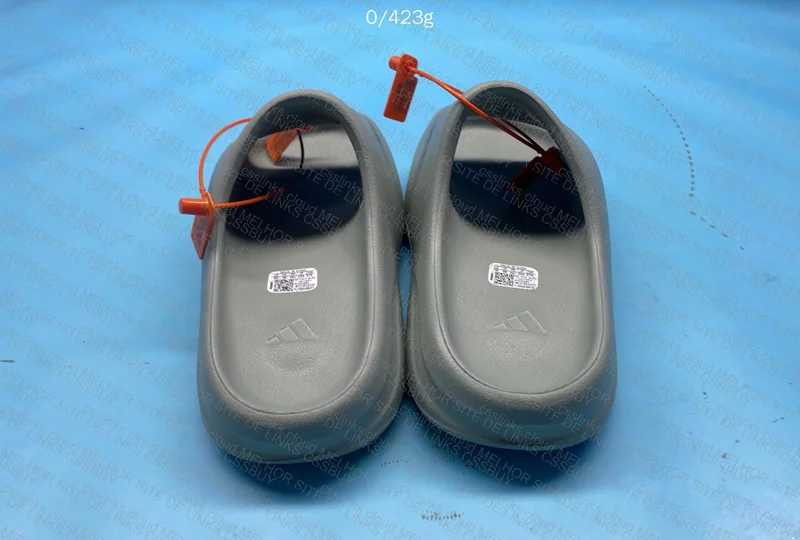 Yeezy Slide Salt - ZOK 2