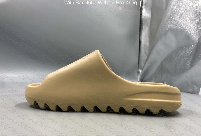 Yeezy Slide Sand 4