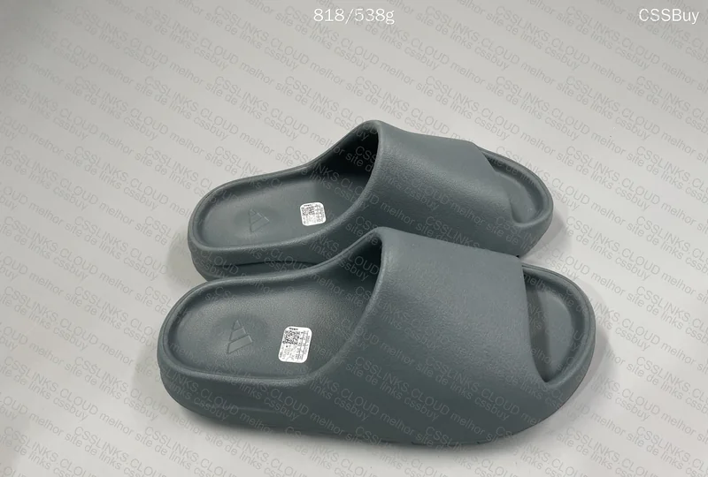 Yeezy Slide Slate Grey