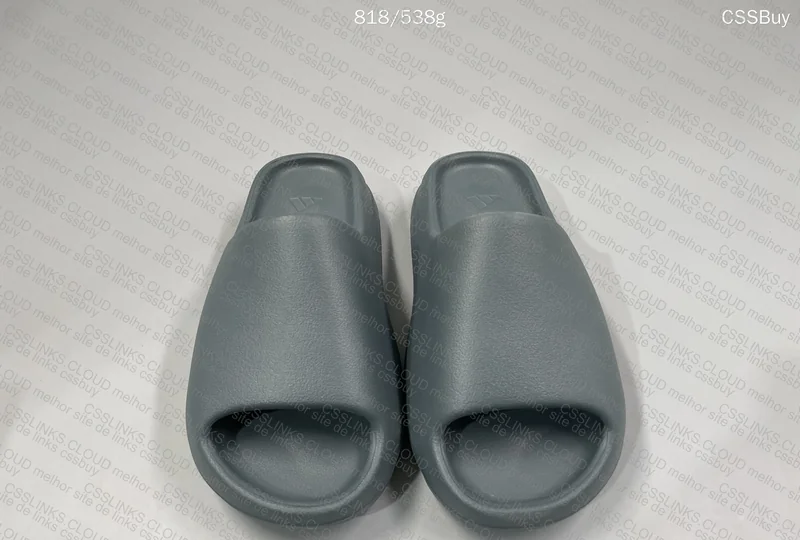 Yeezy Slide Slate Grey 2