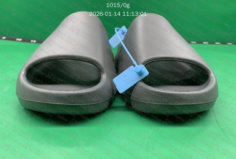 Yeezy Slide ta GL? 2