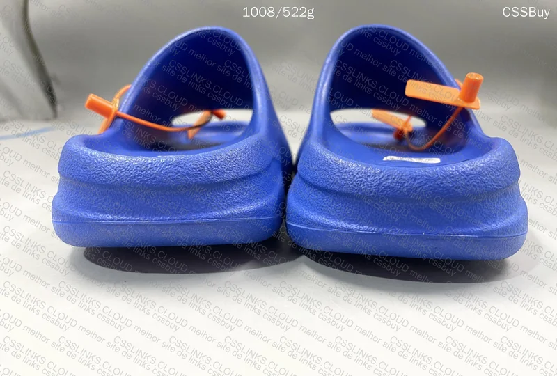 YEEZY SLIDE ZOK 4