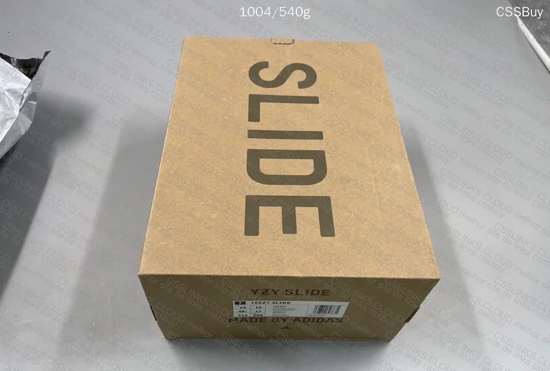 YEEZY SLIDE ZOK 10