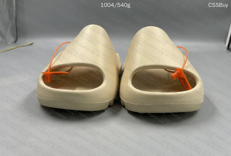 YEEZY SLIDE ZOK 3