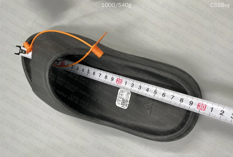 Yeezy Slide ZOK 10