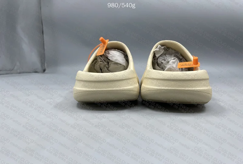 Yeezy slide ZOK 4