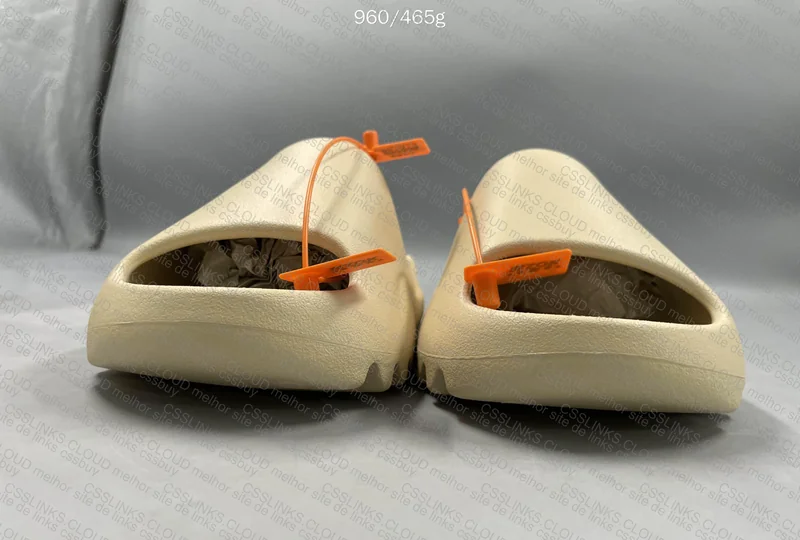 YEEZY SLIDE ZOK 9