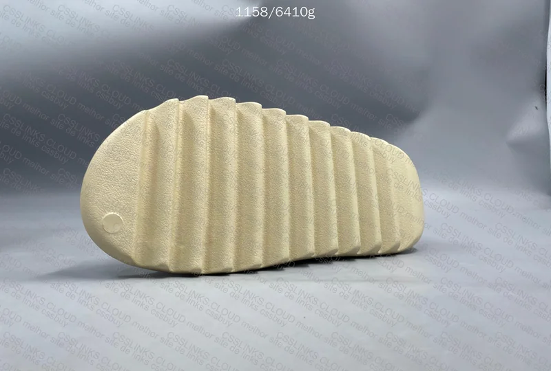 Yeezy Slide ZOK 4