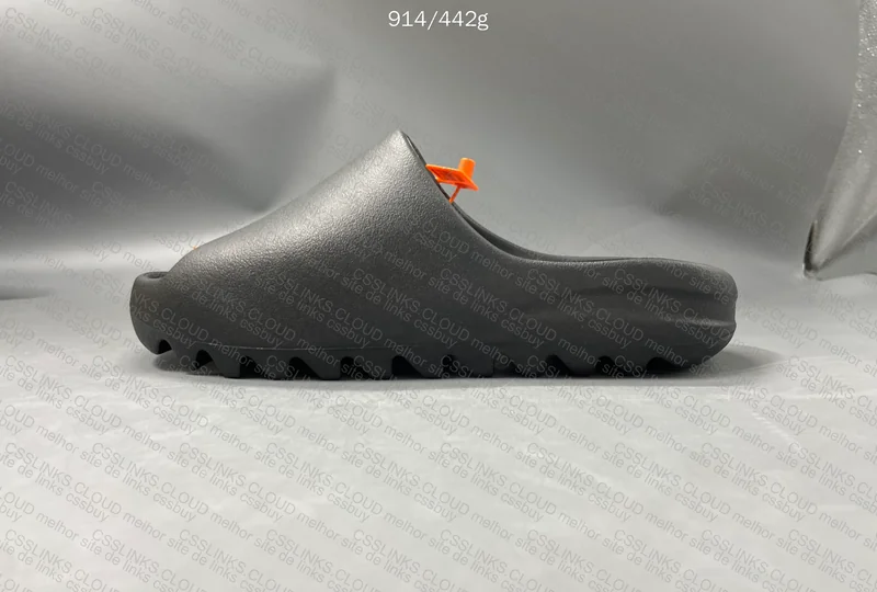 Yeezy Slide ZOK