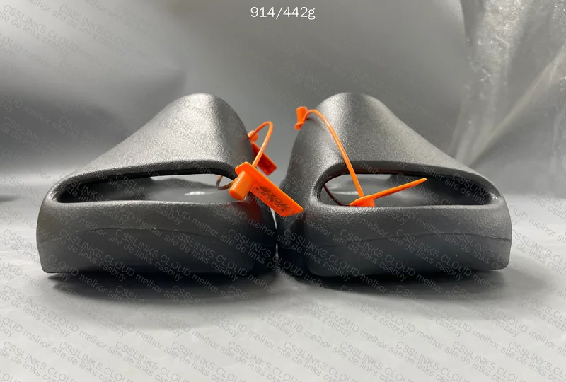 Yeezy Slide ZOK 4