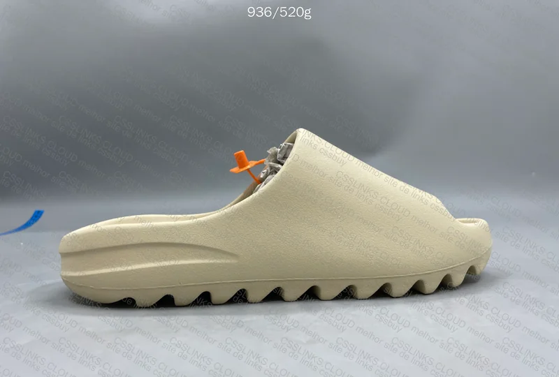 Yeezy Slide ZOK - Bone