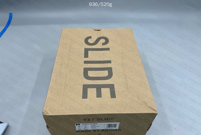 Yeezy Slide ZOK - Bone 3