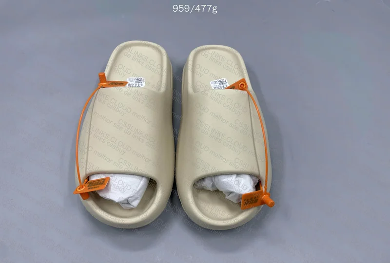 Yeezy Slide ZOK, GL? 3