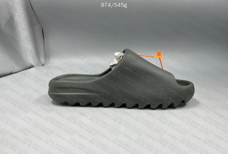 Yeezy Slide ZOK Granite 2