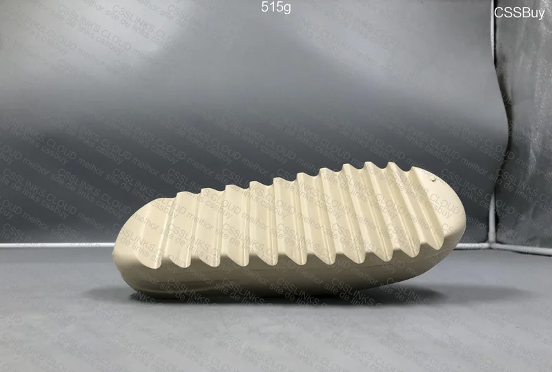 Yeezy Slideb 6