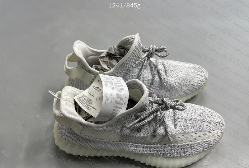 Yeezy Static