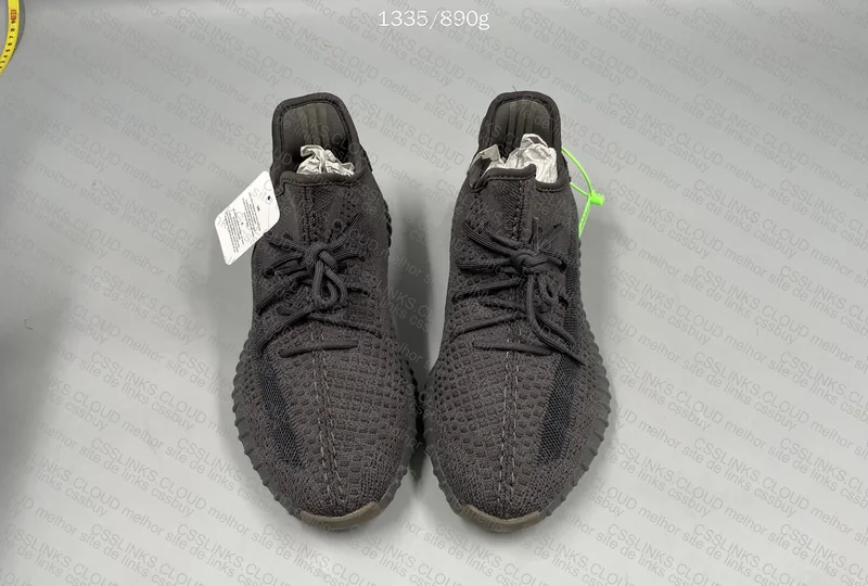 Yeezy V2 CInder